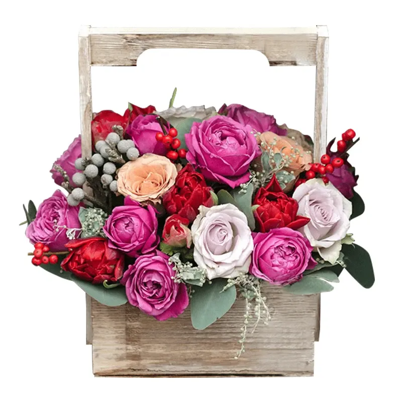 Композиция в ящике Ласковые руки